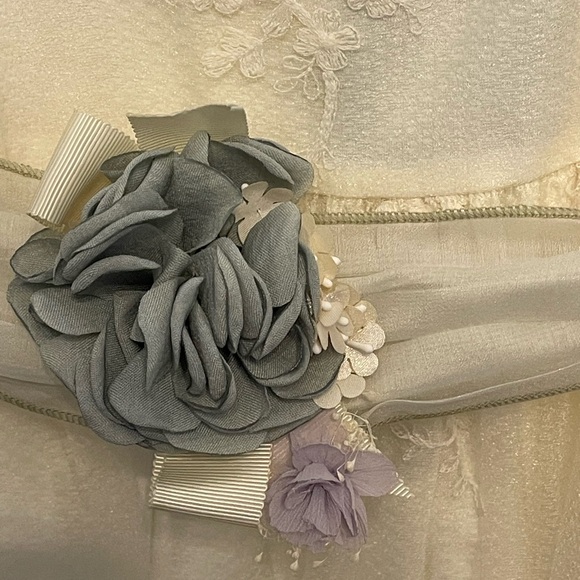 Abel & Lula Elegant Cream and Gray Kids Dress size 4 NWT - Picture 3 of 7